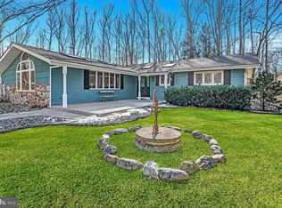 20 Beechwood Dr, Robbinsville, NJ 08691