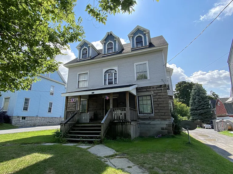 1112 State St #B — Photo 19
