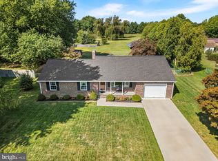 31 Lenape Dr, Pennsville, NJ 08070