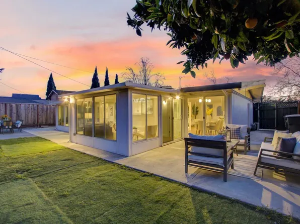 1313 Socorro Ave, Sunnyvale, CA 94089