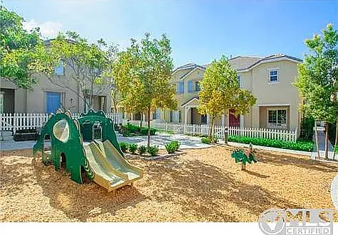 1449 Water Lily Dr #2 — Photo 14