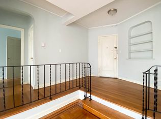 350 E 19th St APT 3D, Brooklyn, NY 11226