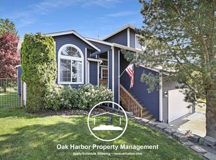 3707 W 8th St, Anacortes, WA 98221