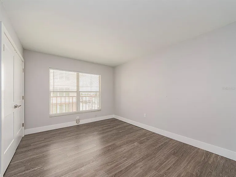 121 Island Way #334 — Photo 19
