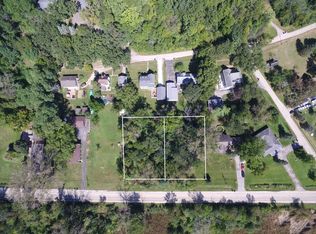 19W760 Bluff Rd, Lemont, IL 60439