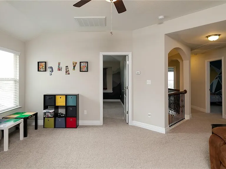 104 Auburn Cv — Photo 26