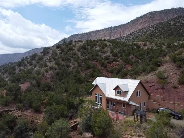 60 Sierra Ct, Jemez Springs, NM 87025