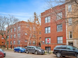 851-59 W. Cornelia, Chicago, IL 60657