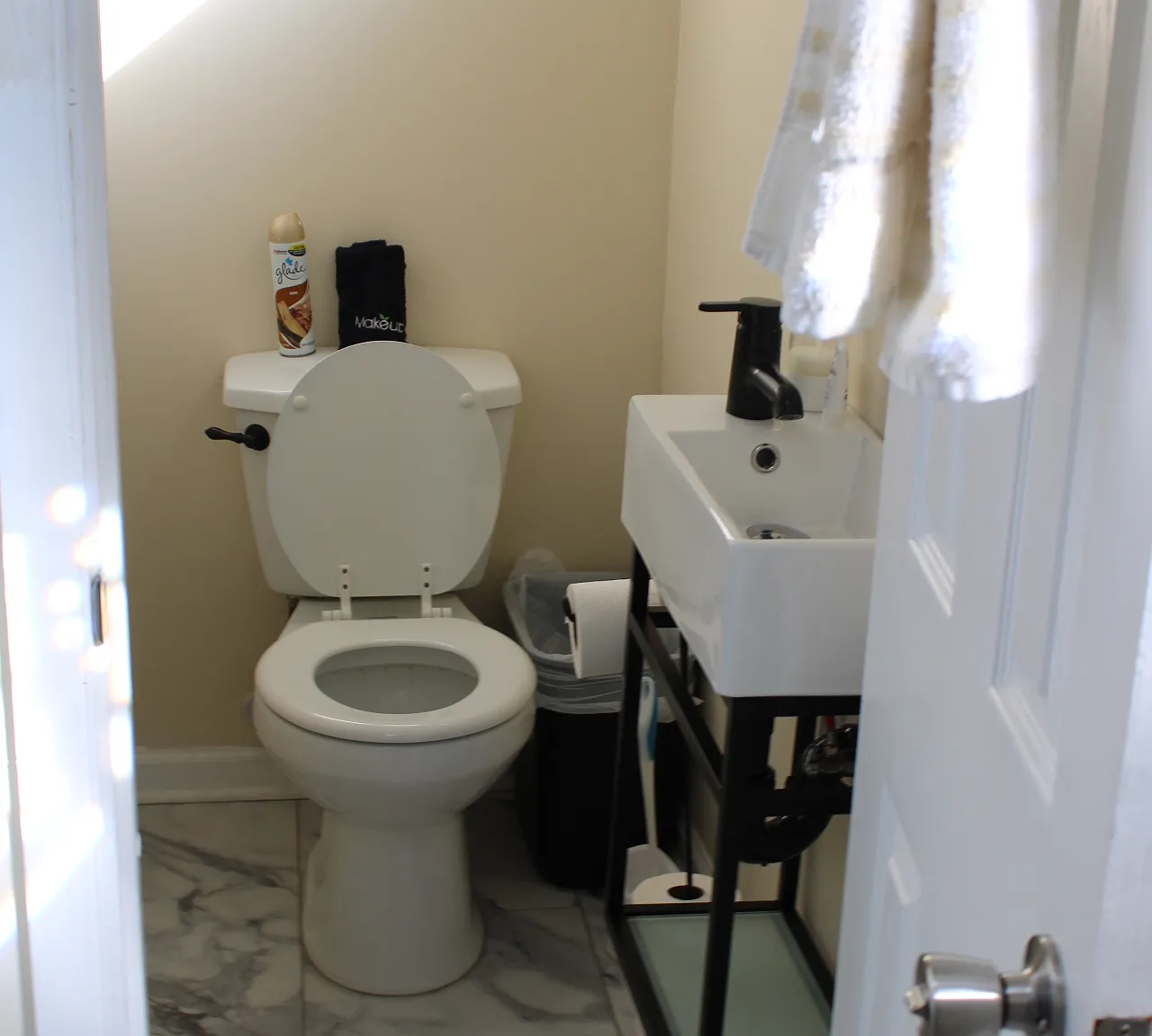 2 bed, 1040 sqft, $1,800 — Photo 4