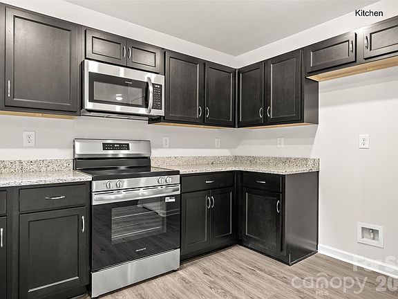 4th image of 2315 Old Blackmon Ln