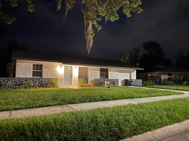 1405 Mara Ct — Photo 21