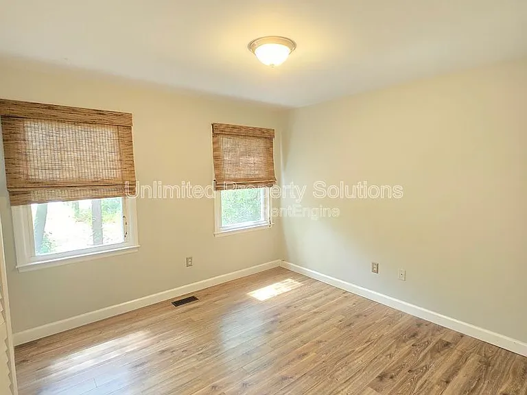 106 Hillsdale Dr — Photo 11