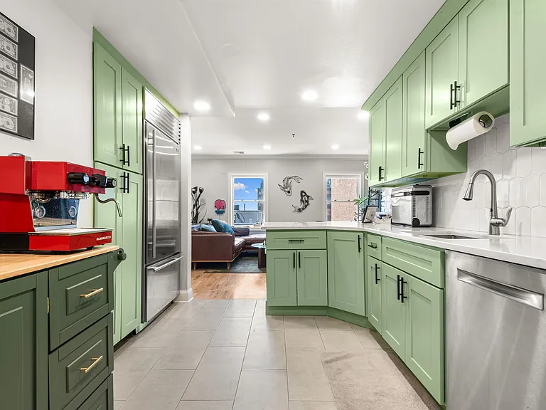63 Sussex St #8 — Photo 8
