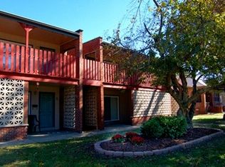 704 S Lincoln Ave APT 12, O Fallon, IL 62269