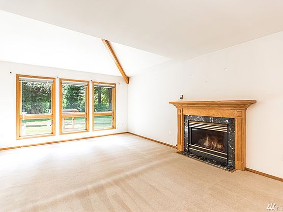 5th image of 3121 140th Street Ct E