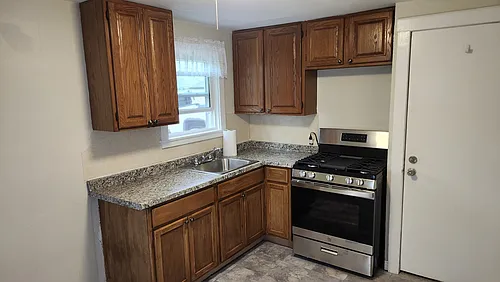 171 Pullman Ave #1 Photo 1