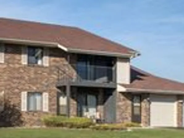 6030 80th Pl #203, Kenosha, WI 53142