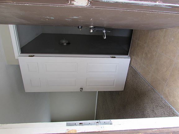 3rd image of 6985 W Bello Ave
