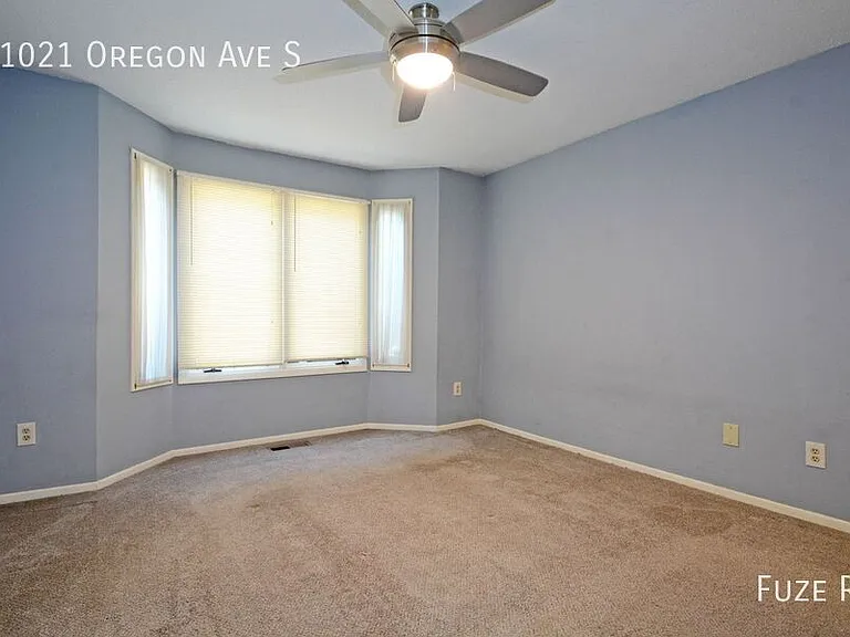 11021 Oregon Ave S — Photo 11