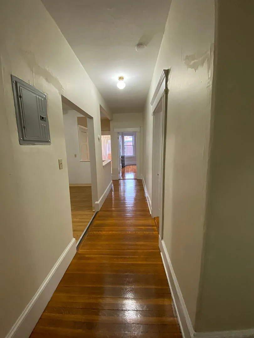 1-Bedroom Split | 1595 Beacon Street, Brookline (Washington Square) — Photo 1