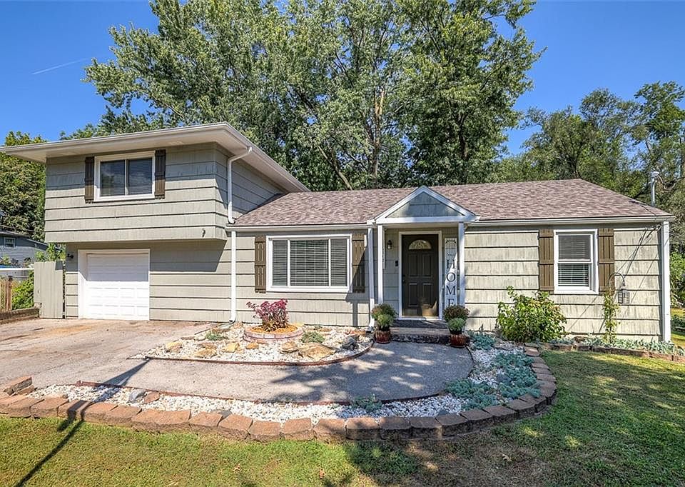 1st image of 6312 Sloan Ave