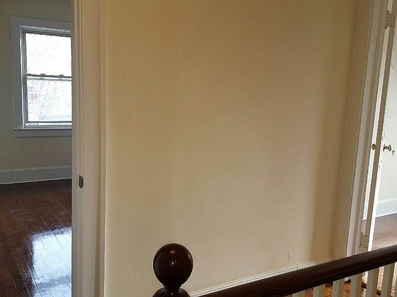 5th image of 22 Fawcett St APT 3