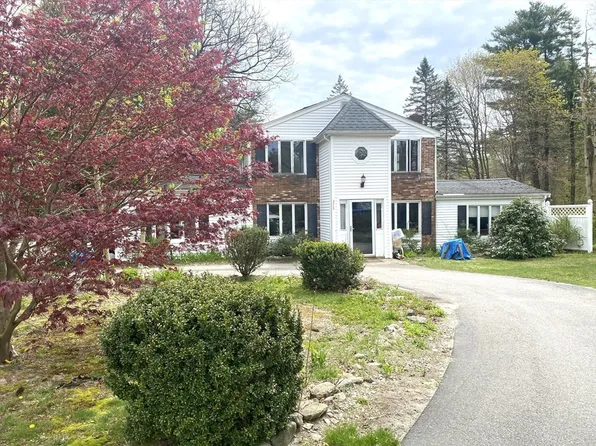 373 E Water St, Rockland, MA 02370