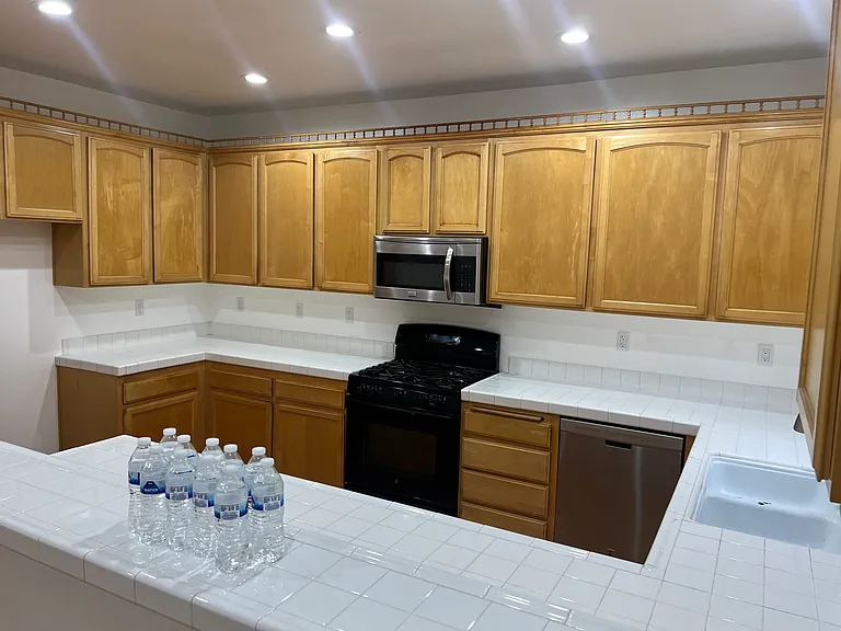 10025 Topanga Canyon Blvd #110 — Photo 6