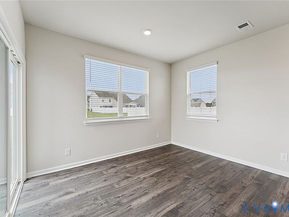 2nd image of 4203 Eagle Dr