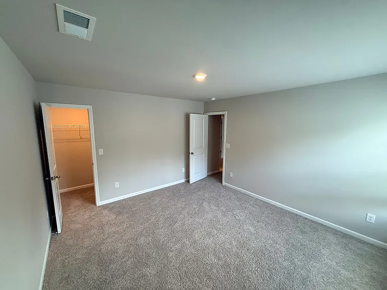 508 Elmwood Pond Ct — Photo 26