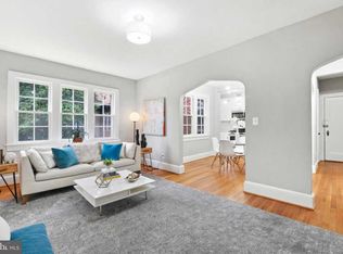 215 Emerson St NW APT 201, Washington, DC 20011