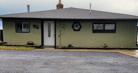 1st image of 202 1/2 Cleveland Ave