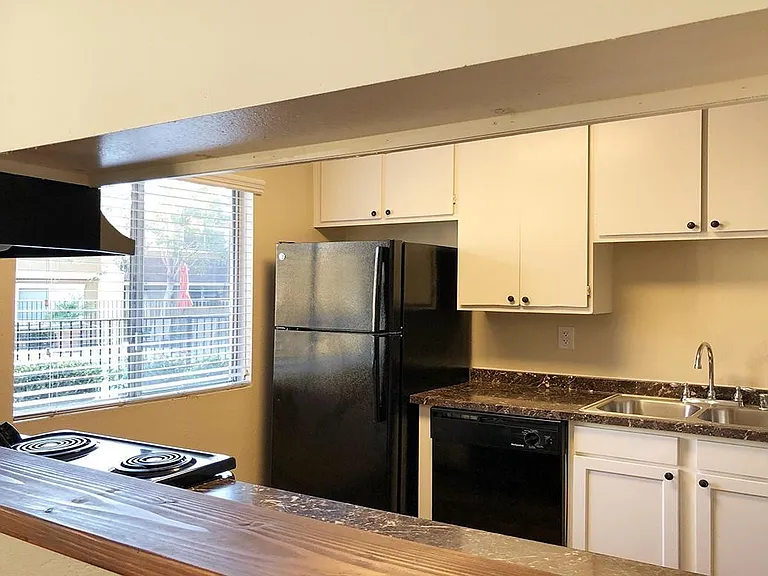East Orange Village Apartments — Photo 52