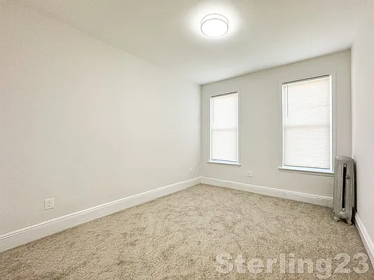 Rented by Sterling Realty Solution Inc | media 17