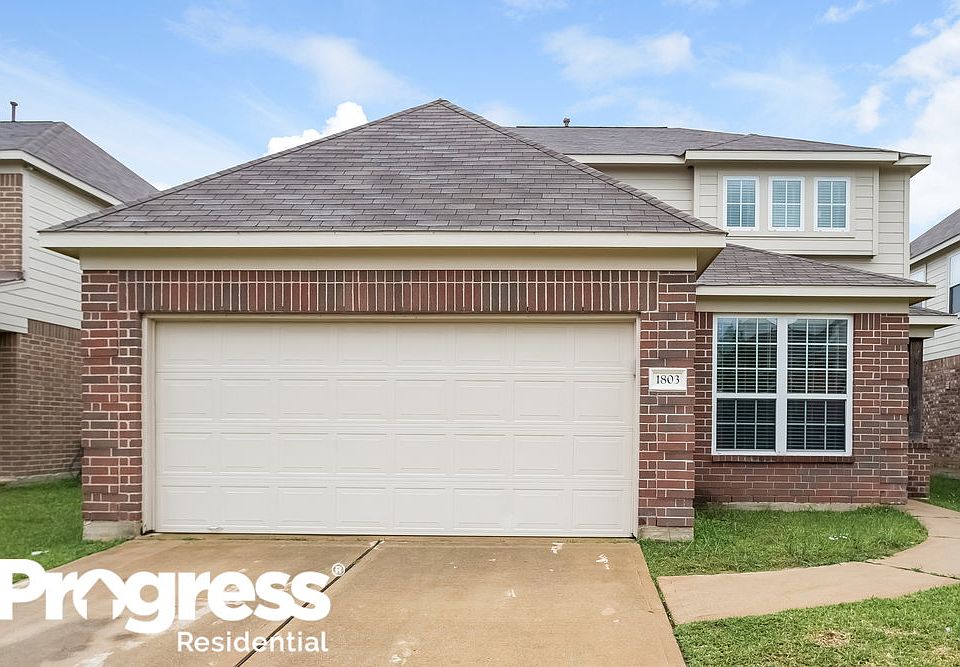 1st image of 1803 Macondray Dr