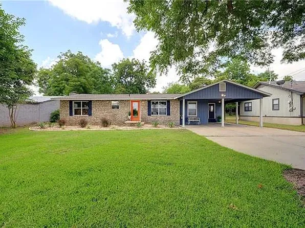 406 E 2nd St, Georgetown, TX 78626