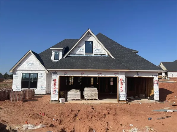 8825 Westlake Dr, Edmond, OK 73007