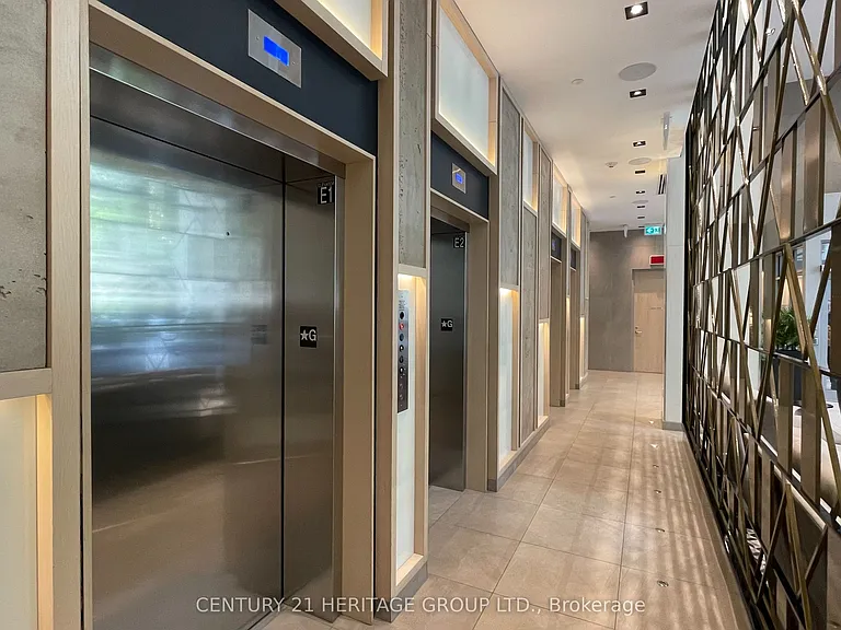 77 Mutual St #1401 — Photo 3