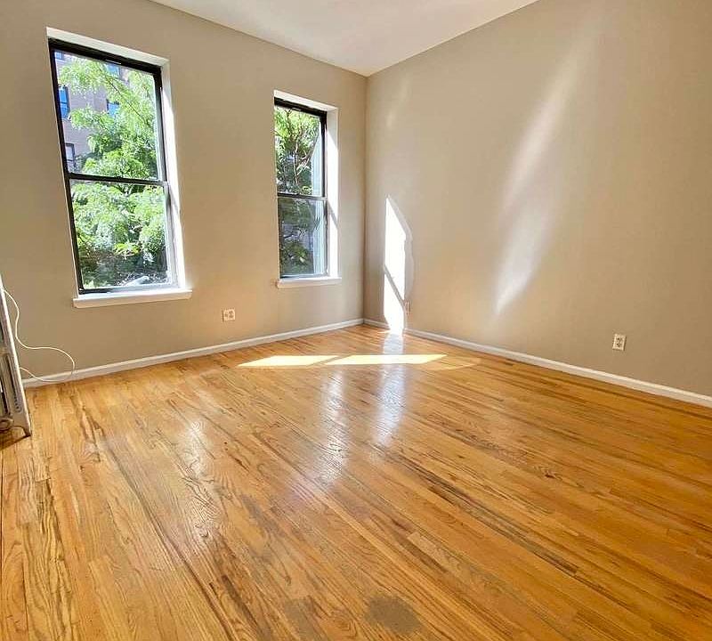 1st image of 433 E 80th St #16