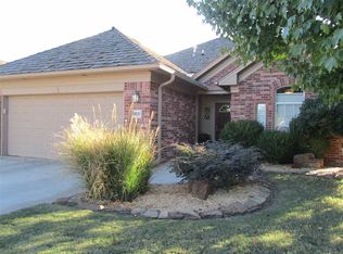 3801 Rockwood Rd, Enid, OK 73703