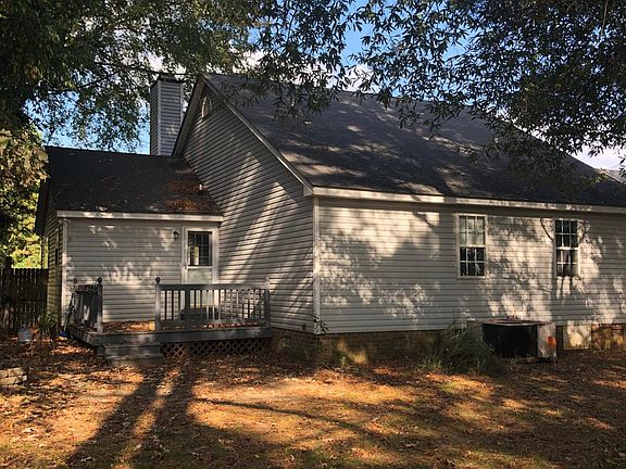 3rd image of 111 Meredith Woods Ct