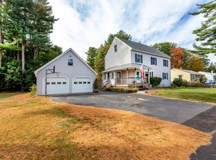 19 Riverview Dr, Brunswick, ME 04011