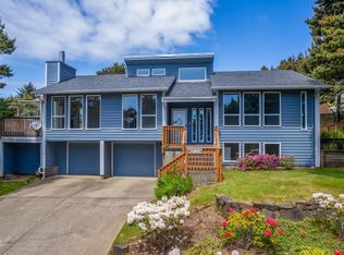 29 NE 55th St, Newport, OR 97365