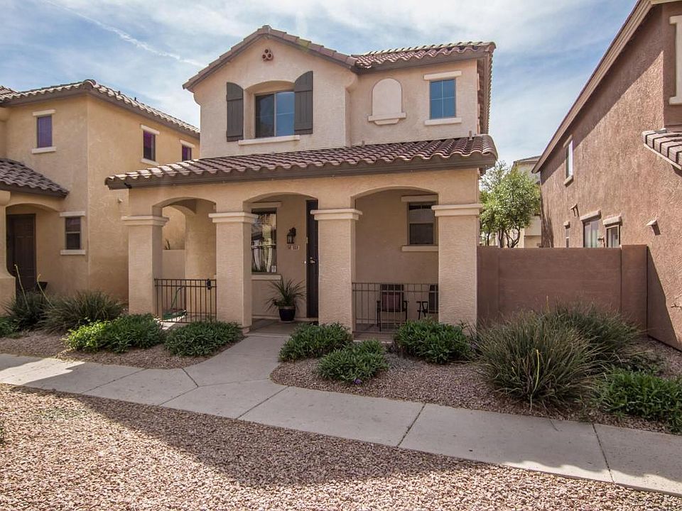 1st image of 103 E Palomino Dr