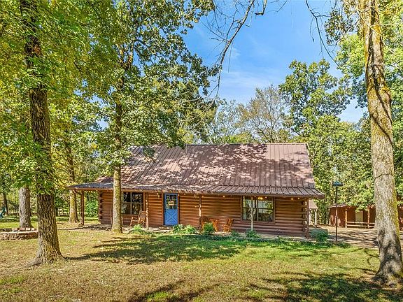 5th image of 313 Post Oak Rd