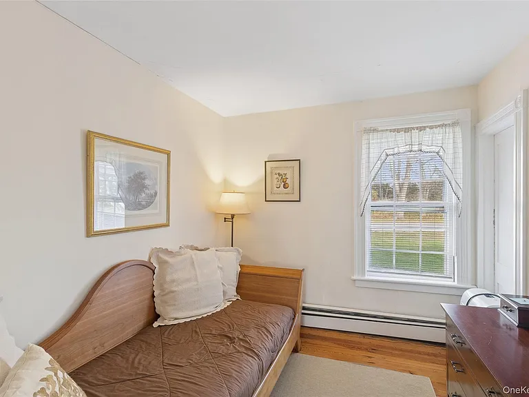 718 Montauk Hwy — Photo 14