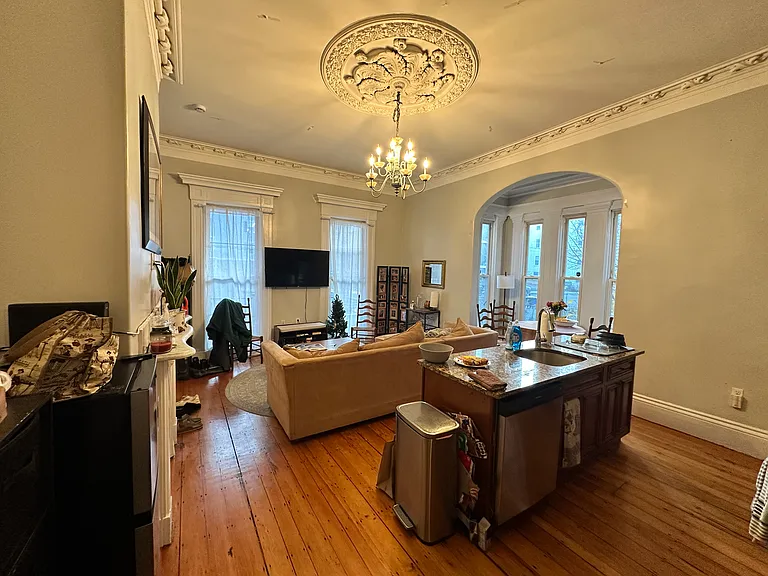 135 Hillside St — Photo 8