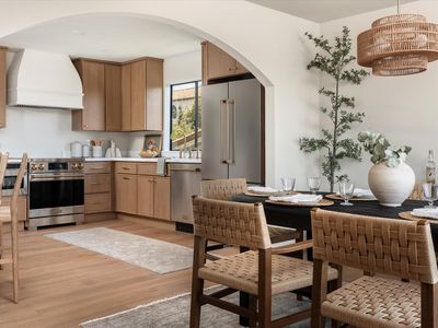 2047 Paseo Almeria, Santa Barbara, CA, 93103