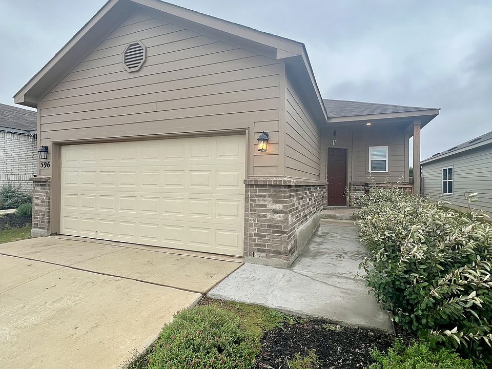 1st image of 596 Jennifer Way