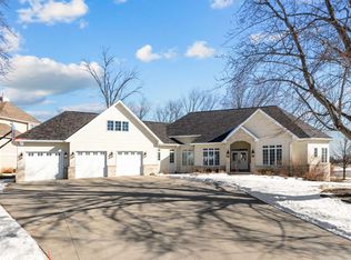 710 E Tallgrass Dr, Appleton, WI 54913